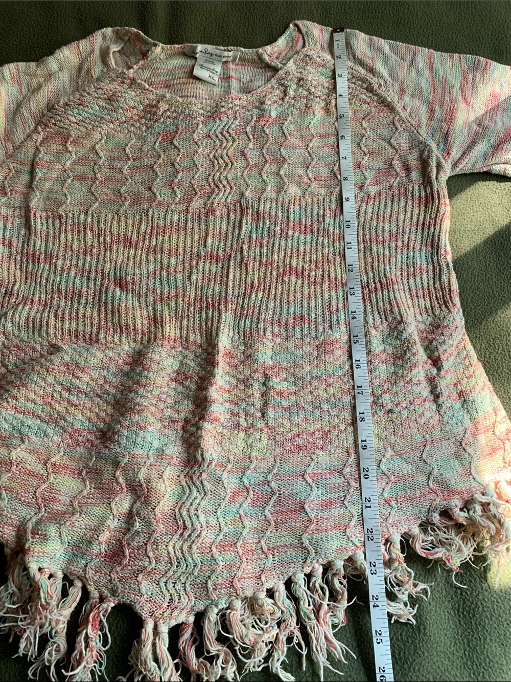American Rag fringed. Multi-color. Size XL. Chest approx 20 inches - Picture 10 of 10
